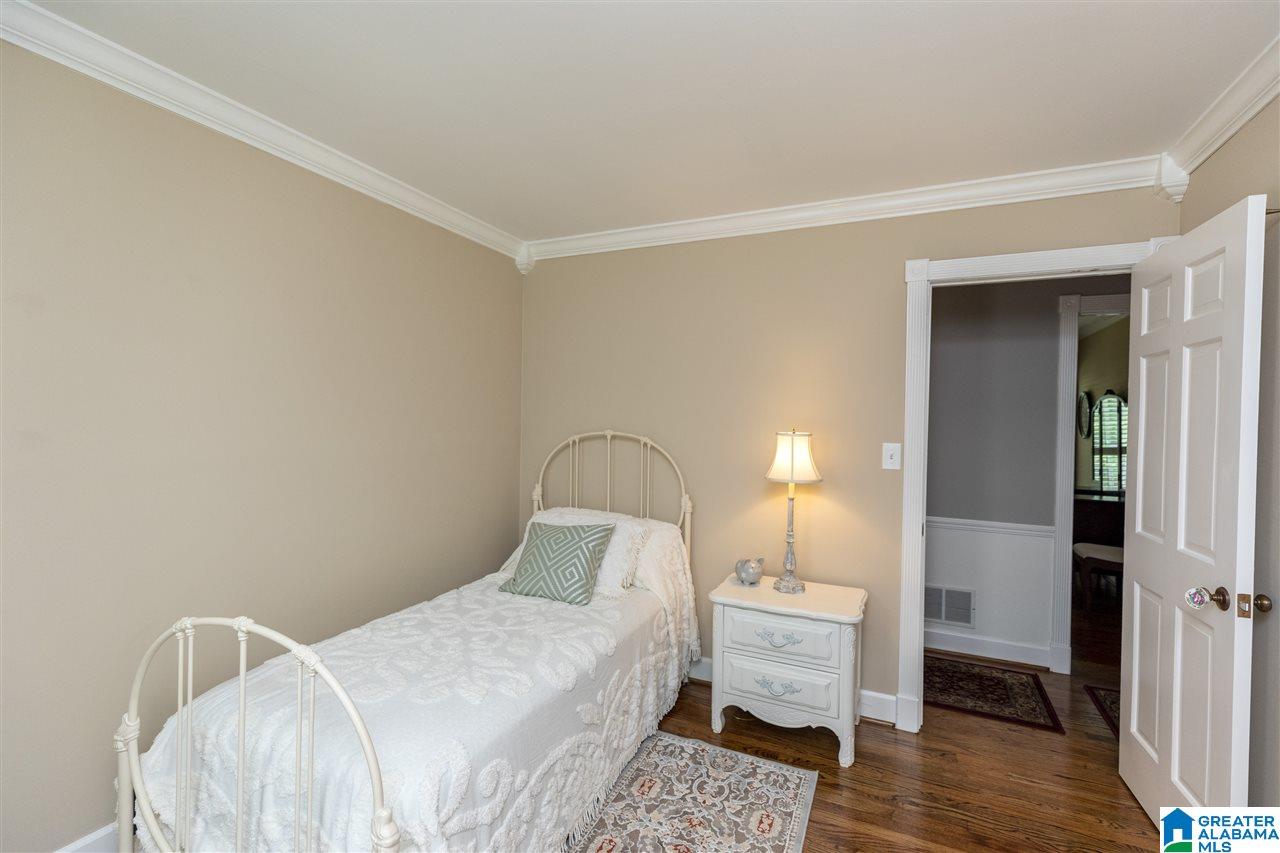 3349 Overton Road Birmingham, AL 35243 - Photo 35 of 44