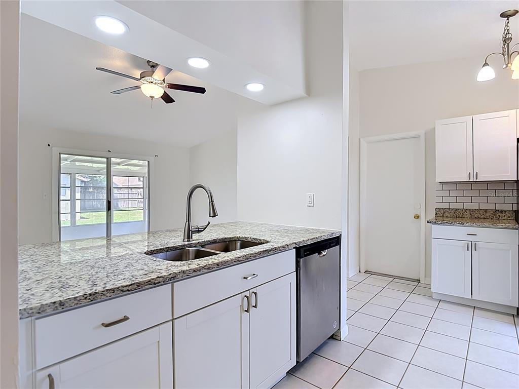 3255 Amherst Avenue Spring Hill, FL 34609 - Photo 11 of 54