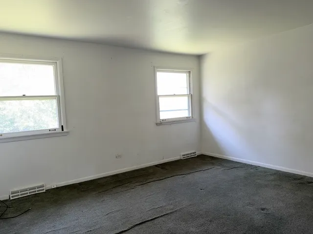 $156,000 | 252 South Ellis Avenue, Glenwood, IL 60425