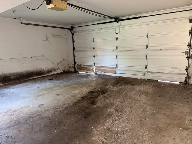 $156,000 | 252 South Ellis Avenue, Glenwood, IL 60425