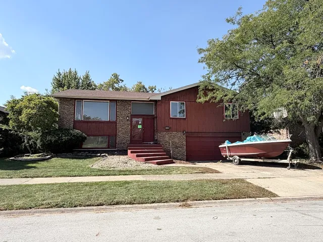 $156,000 | 252 South Ellis Avenue, Glenwood, IL 60425