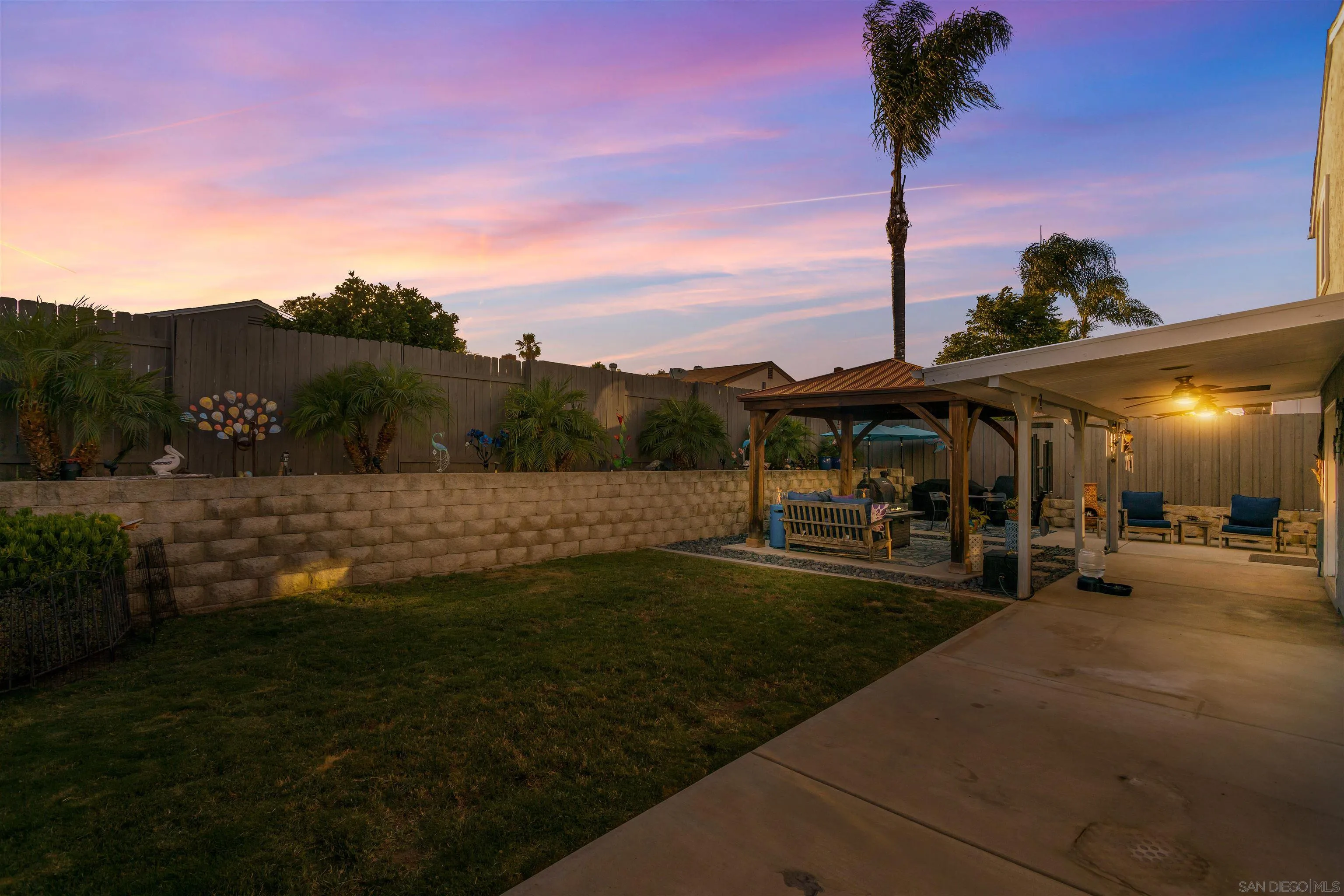 10014 Gem Tree Way Santee, CA 92071 - Photo 28 of 40