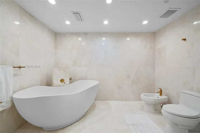 $3,999,999 | 1925 Brickell Avenue, Unit DPH3, Miami, FL 33129