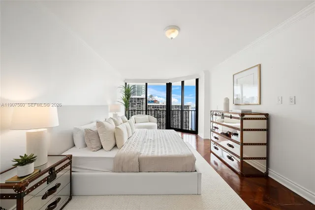 $3,299,000 | 1925 Brickell Avenue, Unit DPH3, Miami, FL 33129