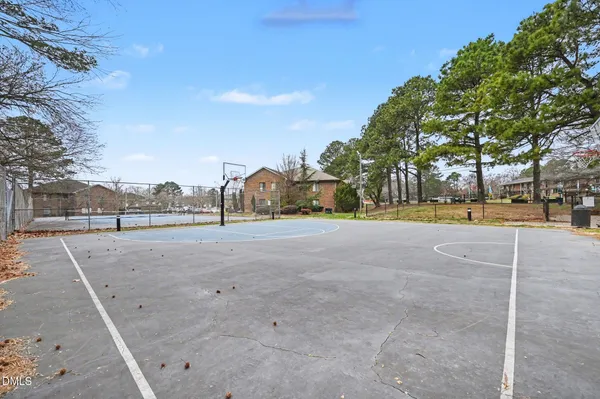 $150,000 | 501 Jones Ferry Road, Unit J9, Carrboro, NC 27510
