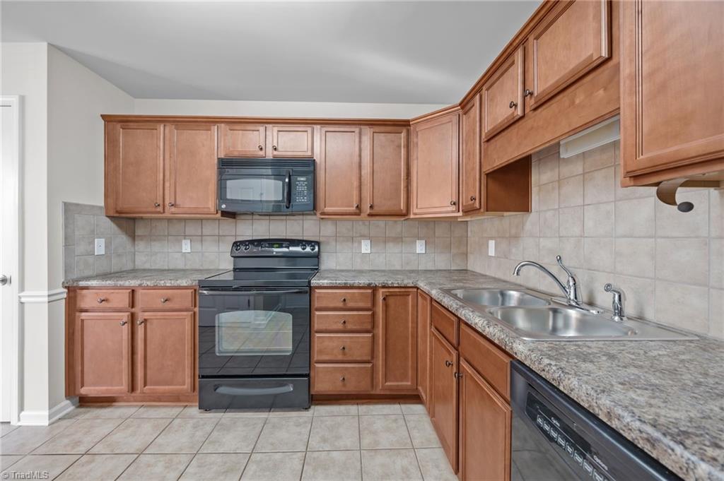 119 Brae Ridge Lane King, NC 27021 - Photo 20 of 37