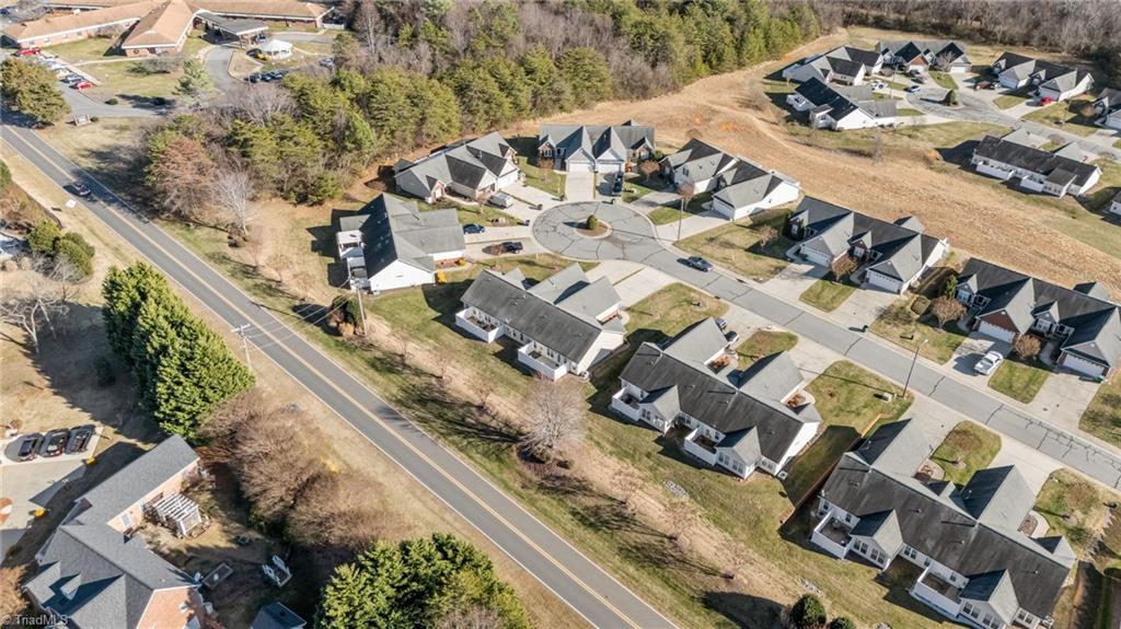 119 Brae Ridge Lane King, NC 27021 - Photo 7 of 37