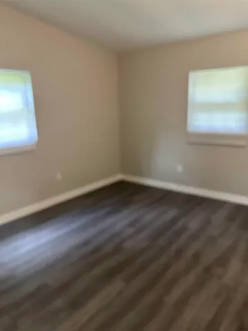 $1,800 | 422 Essex Drive, Tallahassee, FL 32304