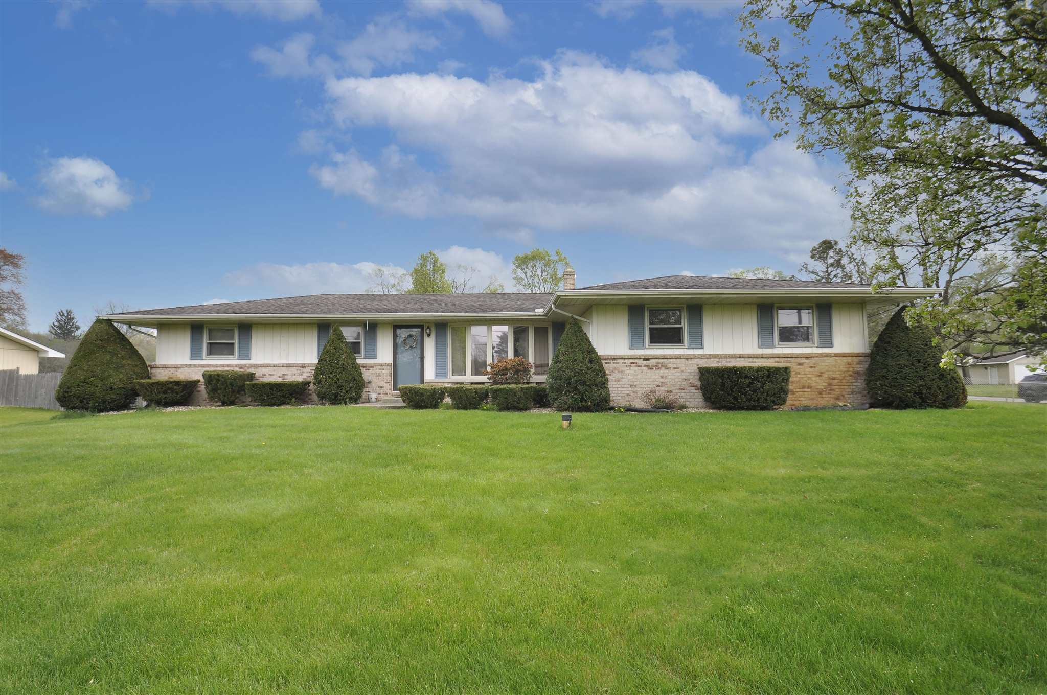 56040 Quince Road South Bend, IN 46619 - Photo 1 of 32 Gallery Image 1