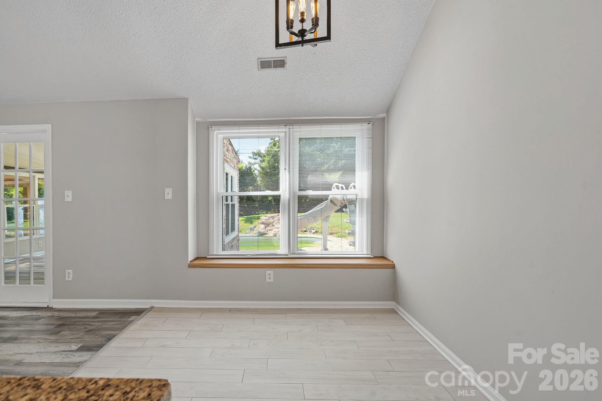 10243 Fairway Ridge Road Charlotte, NC 28277 - Photo 10 of 33 Gallery Image 10