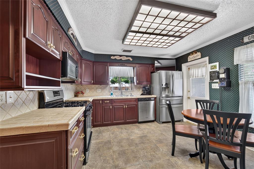 4121 West De Leon Street Tampa, FL 33609 - Photo 18 of 60 Gallery Image 18