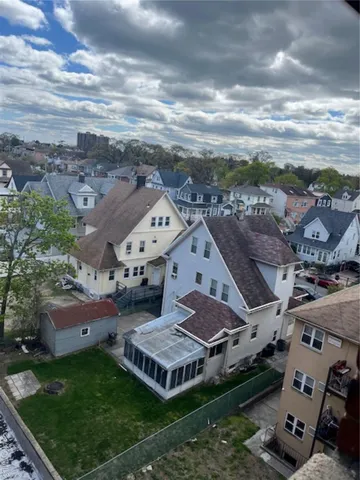 $299,999 | 22-87 Mott Avenue, Unit 6D | Bayswater