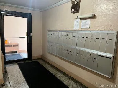 $299,999 | 22-87 Mott Avenue, Unit 6D | Bayswater