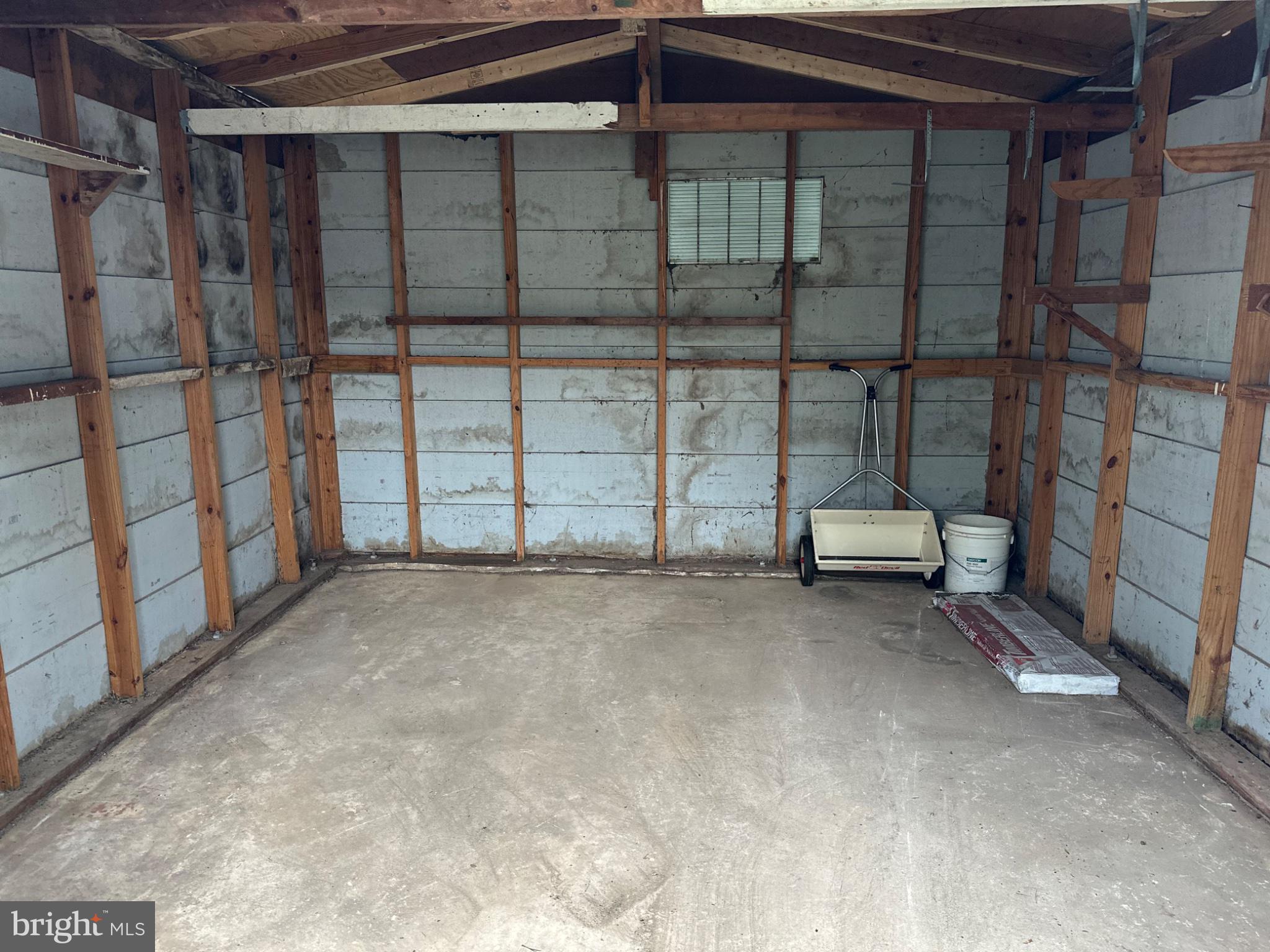 14616 Sturtevant Road Silver Spring, MD 20905 - Photo 44 of 44 Spacious garage ready for your projects.