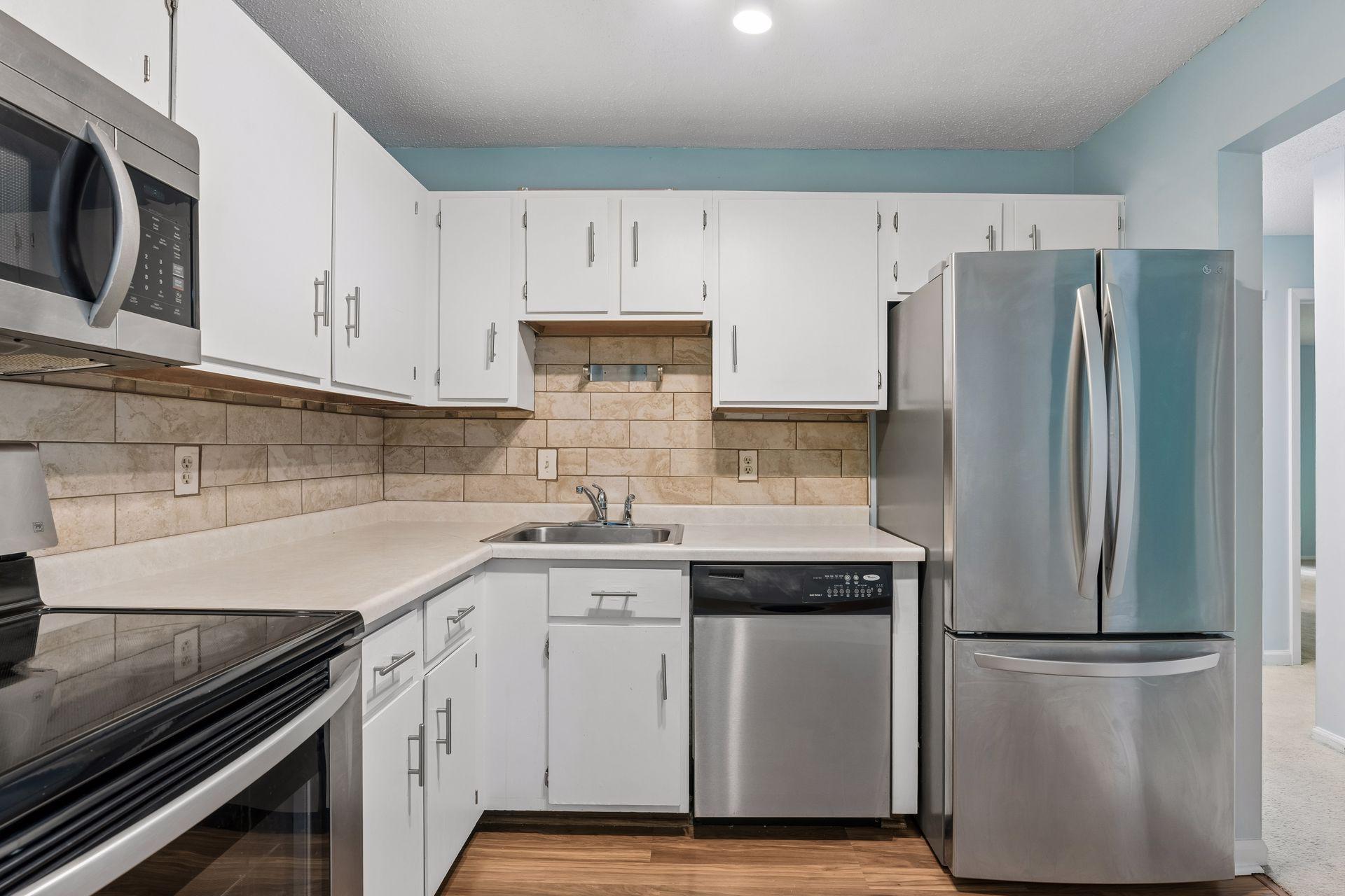 1887 Silver Bell Road, Unit 214 Eagan, MN 55122 - Photo 6 of 35