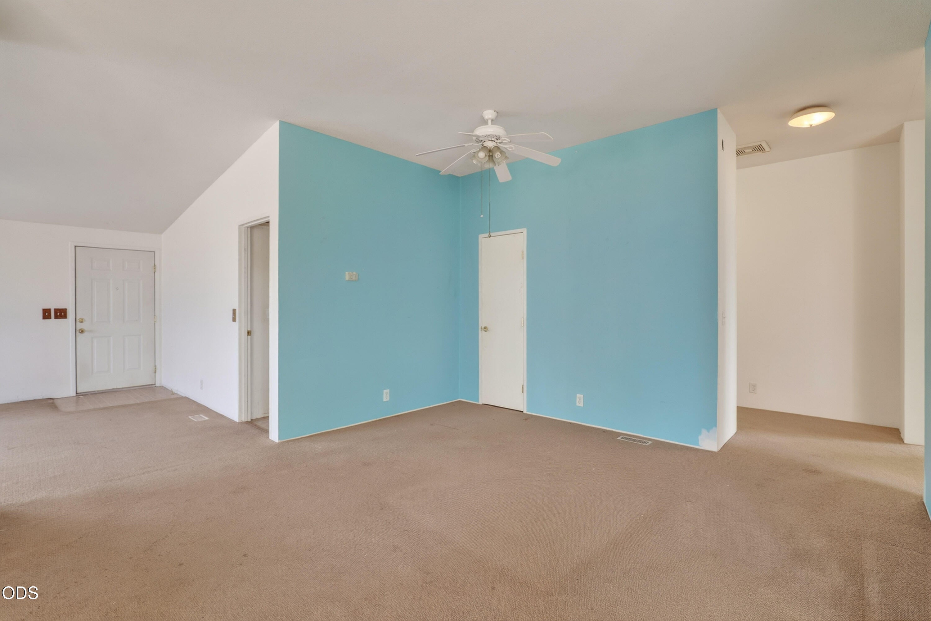202 Pleasant View Talent, OR 97540 - Photo 37 of 73 Gallery Image 37