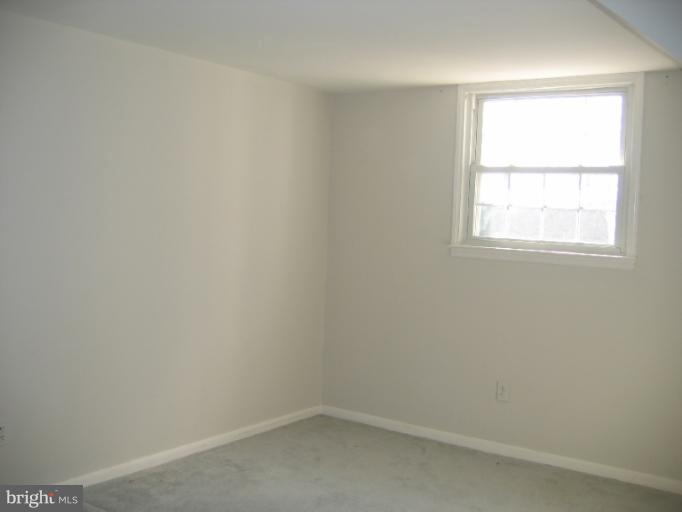 8213 Higham Road Lorton, VA 22079 - Photo 1 of 11 Interior (General)