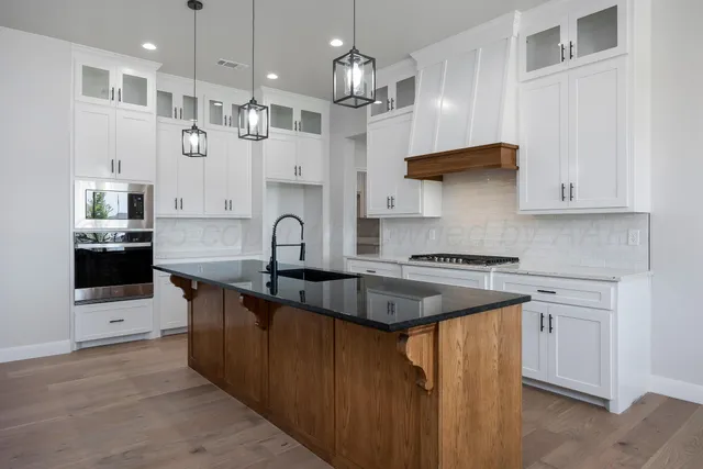 $507,600 | 9300 Wintergreen Lane, Amarillo, TX 79119