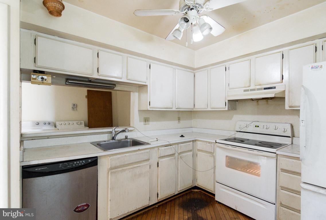 9436 Canterbury Riding, Unit 262 Laurel, MD 20723 - Photo 4 of 22 Interior (General)