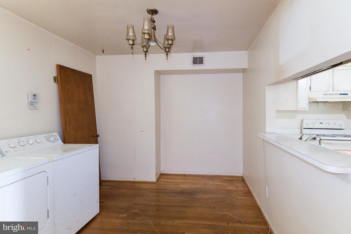 9436 Canterbury Riding, Unit 262 Laurel, MD 20723 - Photo 7 of 22 Interior (General)