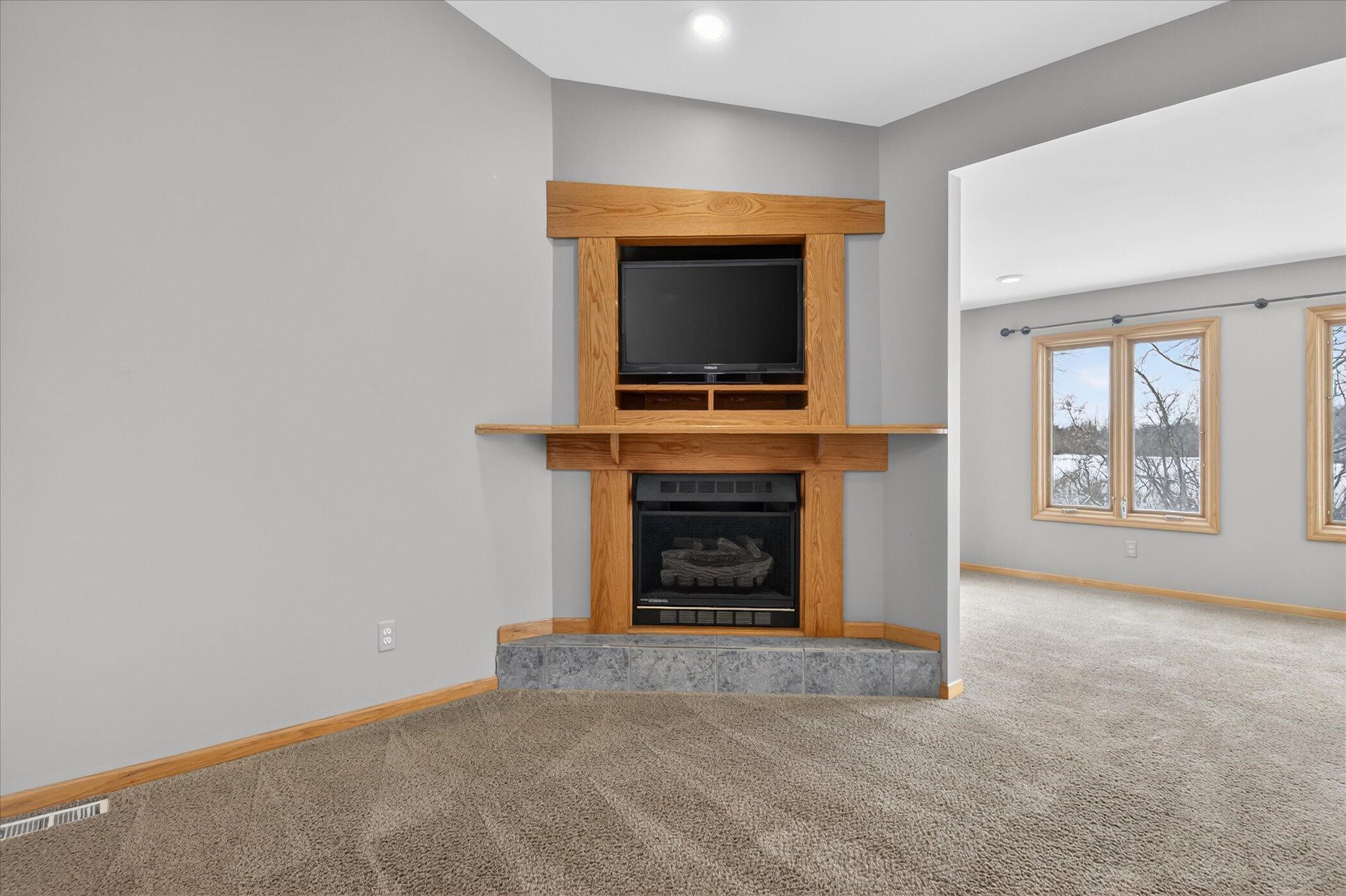 13161 Vischer Road Brooklyn, MI 49230 - Photo 20 of 61 20-13161-Vischer-Rd-Windowstill