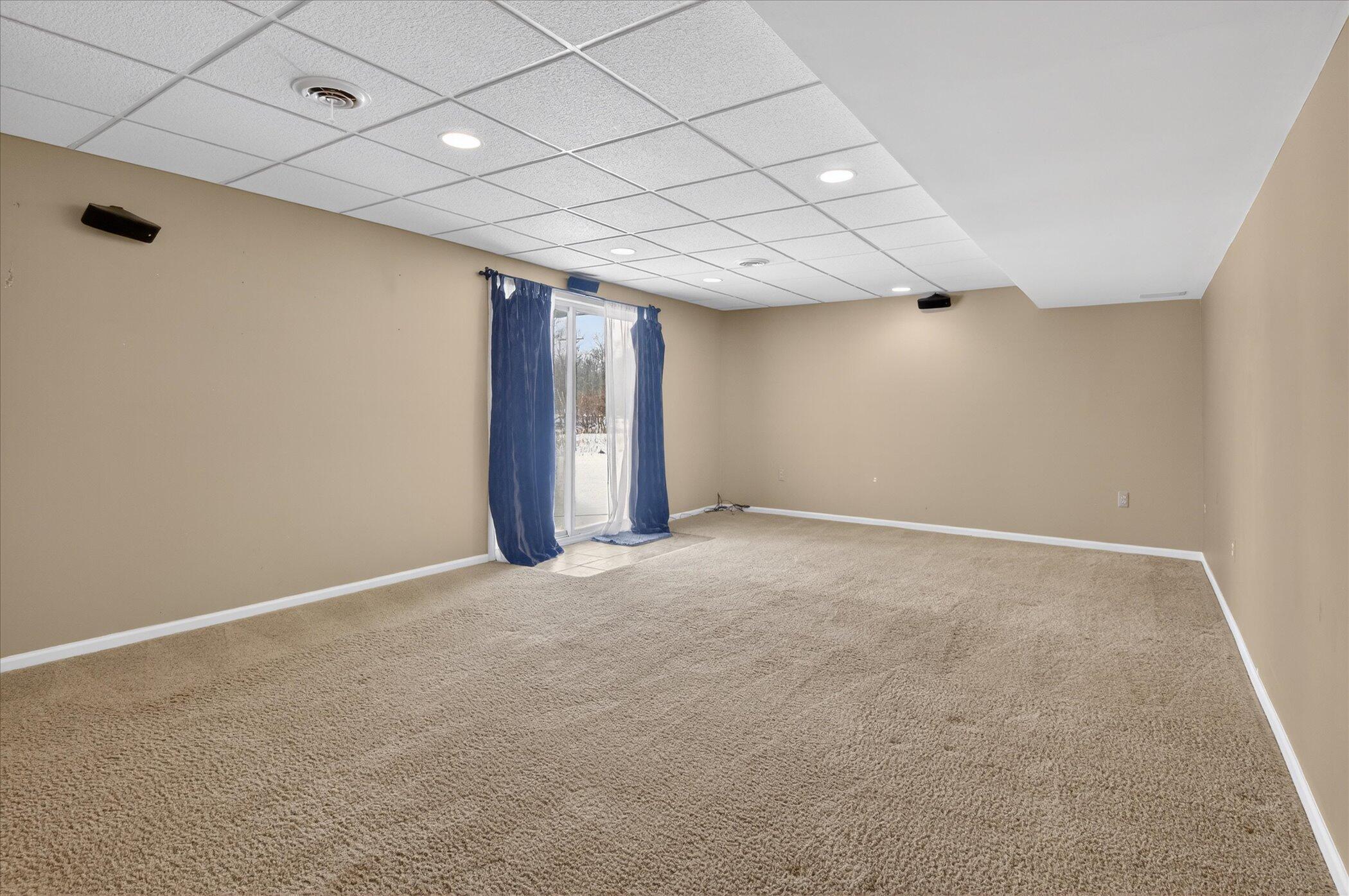 13161 Vischer Road Brooklyn, MI 49230 - Photo 35 of 61 35-13161-Vischer-Rd-Windowstill