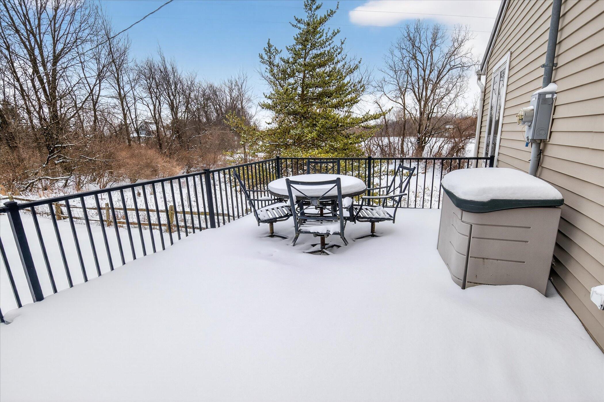 13161 Vischer Road Brooklyn, MI 49230 - Photo 46 of 61 46-13161-Vischer-Rd-Windowstill