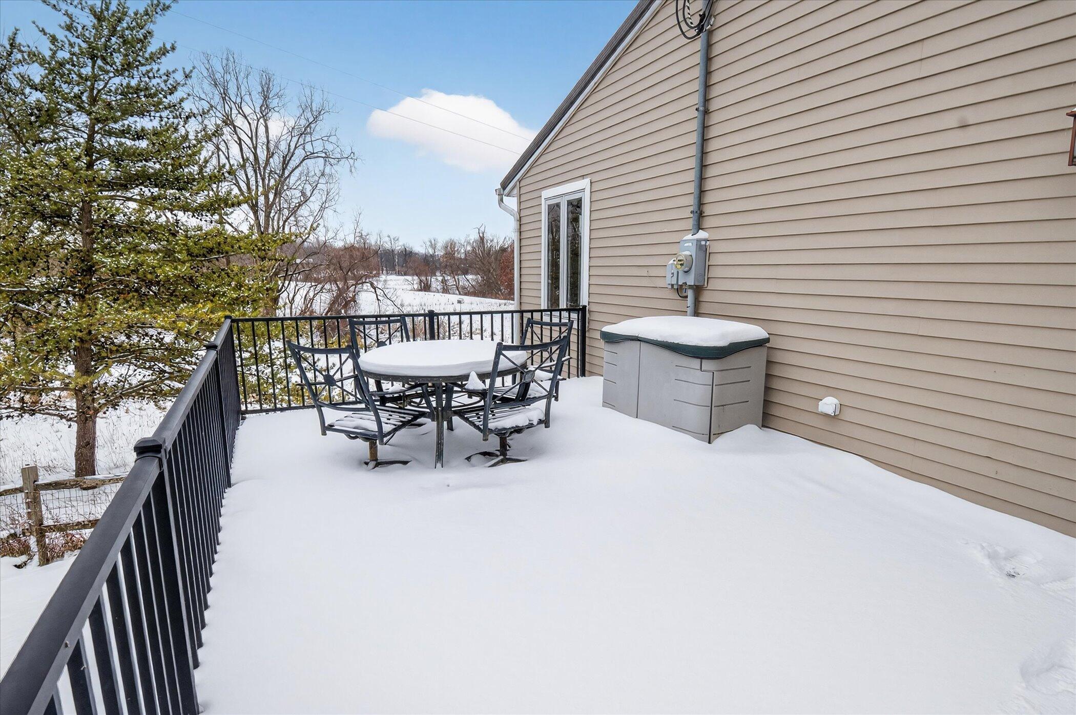 13161 Vischer Road Brooklyn, MI 49230 - Photo 47 of 61 47-13161-Vischer-Rd-Windowstill