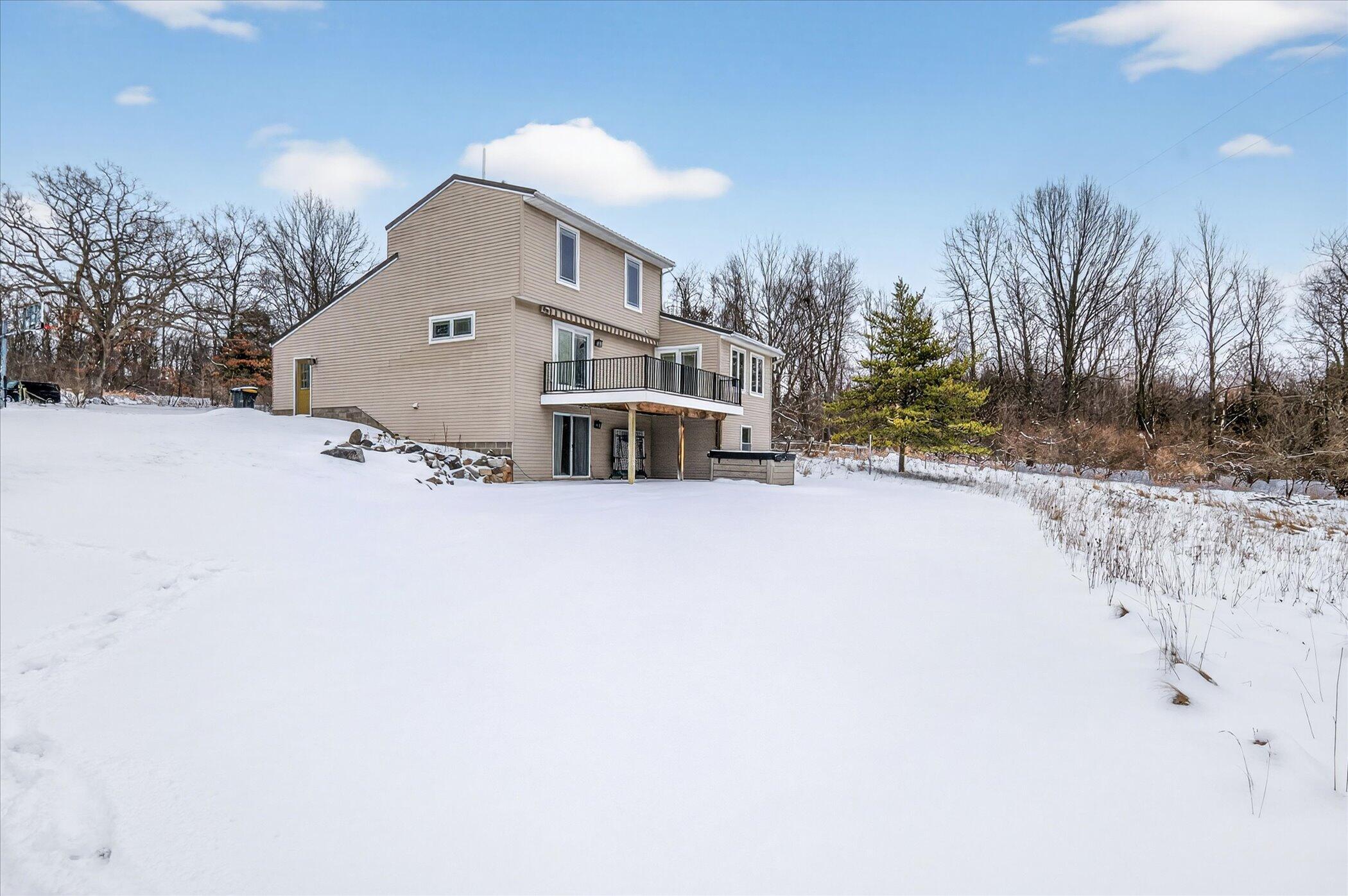 13161 Vischer Road Brooklyn, MI 49230 - Photo 55 of 61 55-13161-Vischer-Rd-Windowstill