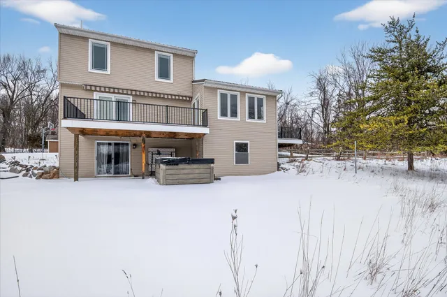 $415,000 | 13161 Vischer Road, Brooklyn, MI 49230