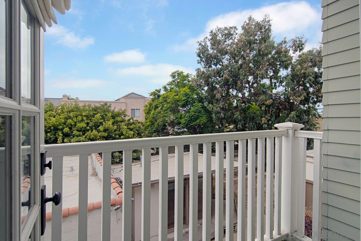 918 D Avenue Coronado, CA 92118 - Photo 25 of 41 a view of a wooden fence