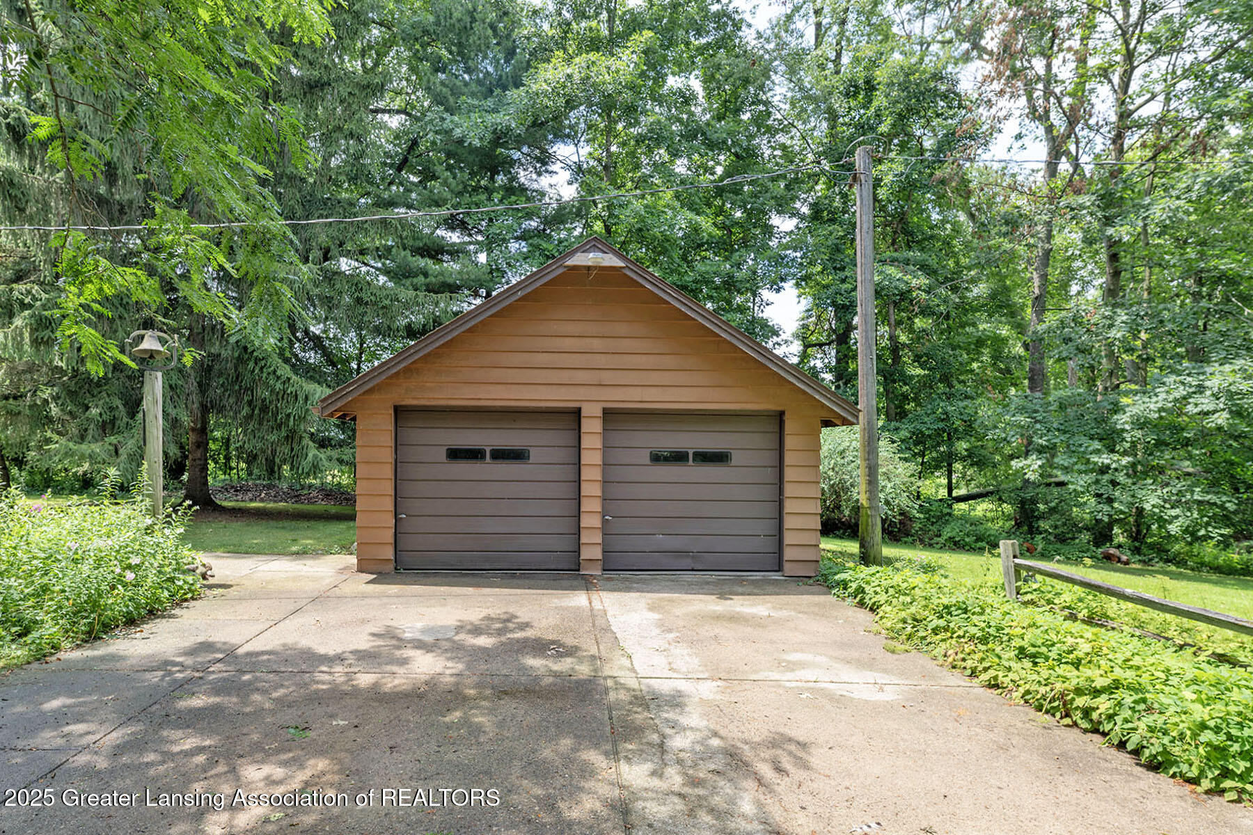 4580 Pardee Road East Webberville, MI 48892 - Photo 3 of 22 _DSC9061