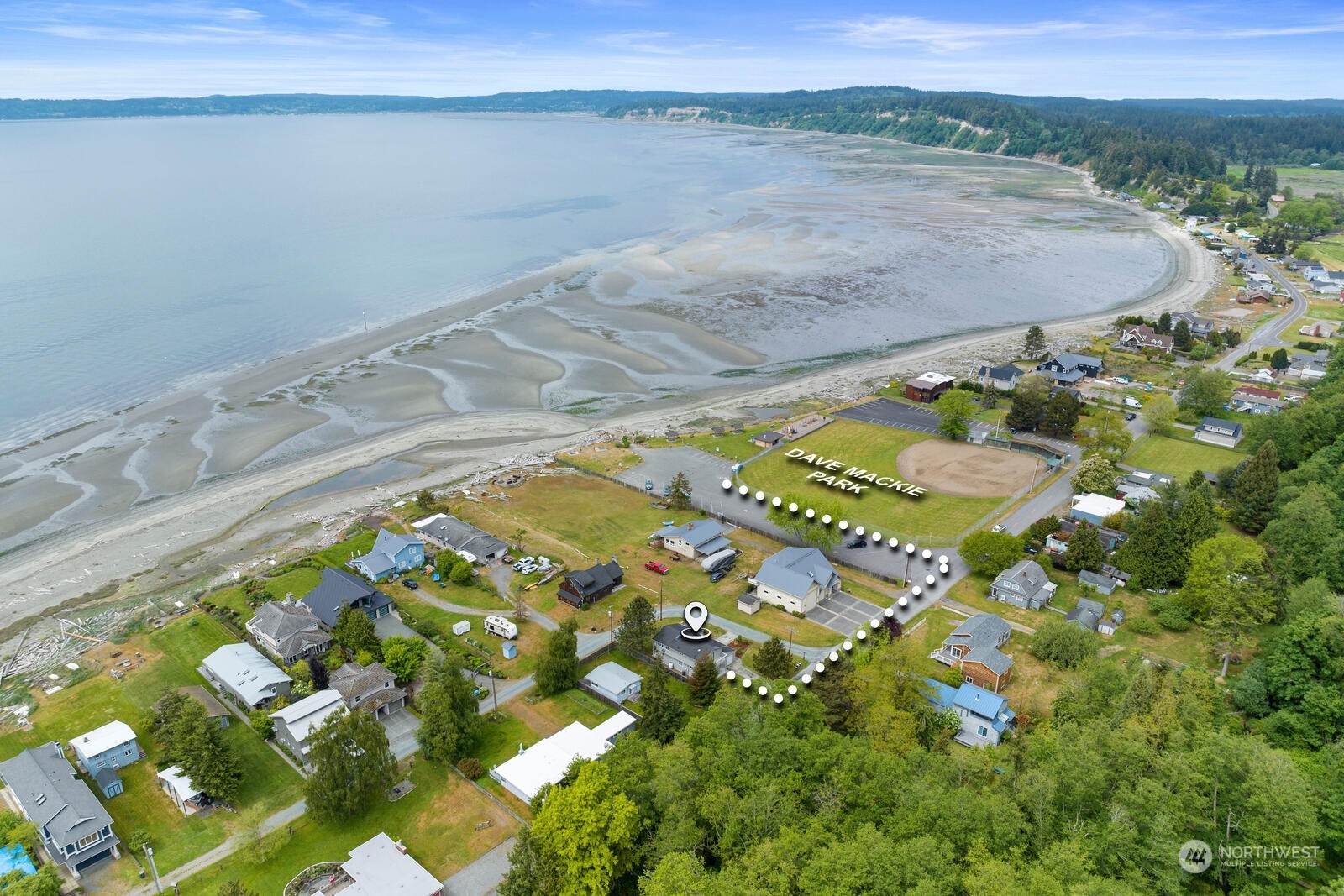 7524 Maxwelton Road Clinton, WA 98236 - Photo 27 of 30 a view of a lake