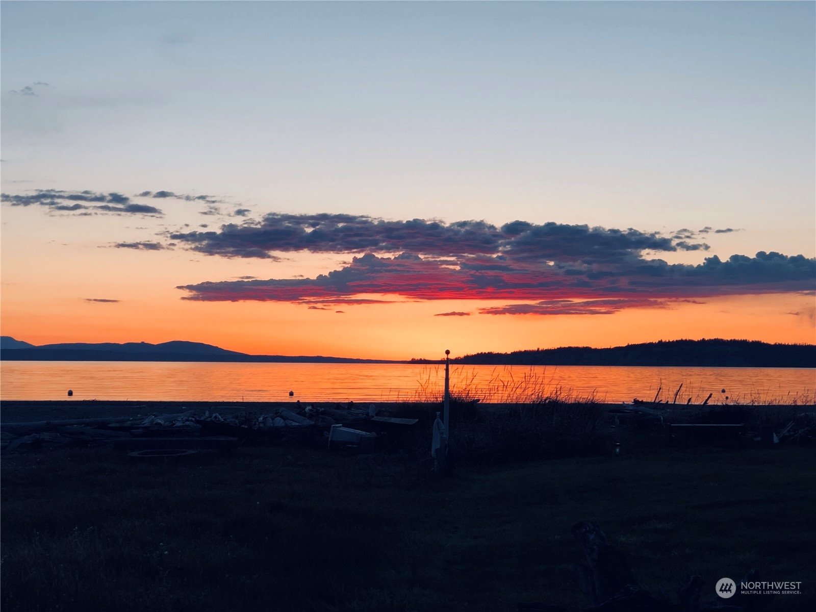 7524 Maxwelton Road Clinton, WA 98236 - Photo 30 of 30 a view of ocean and sunset