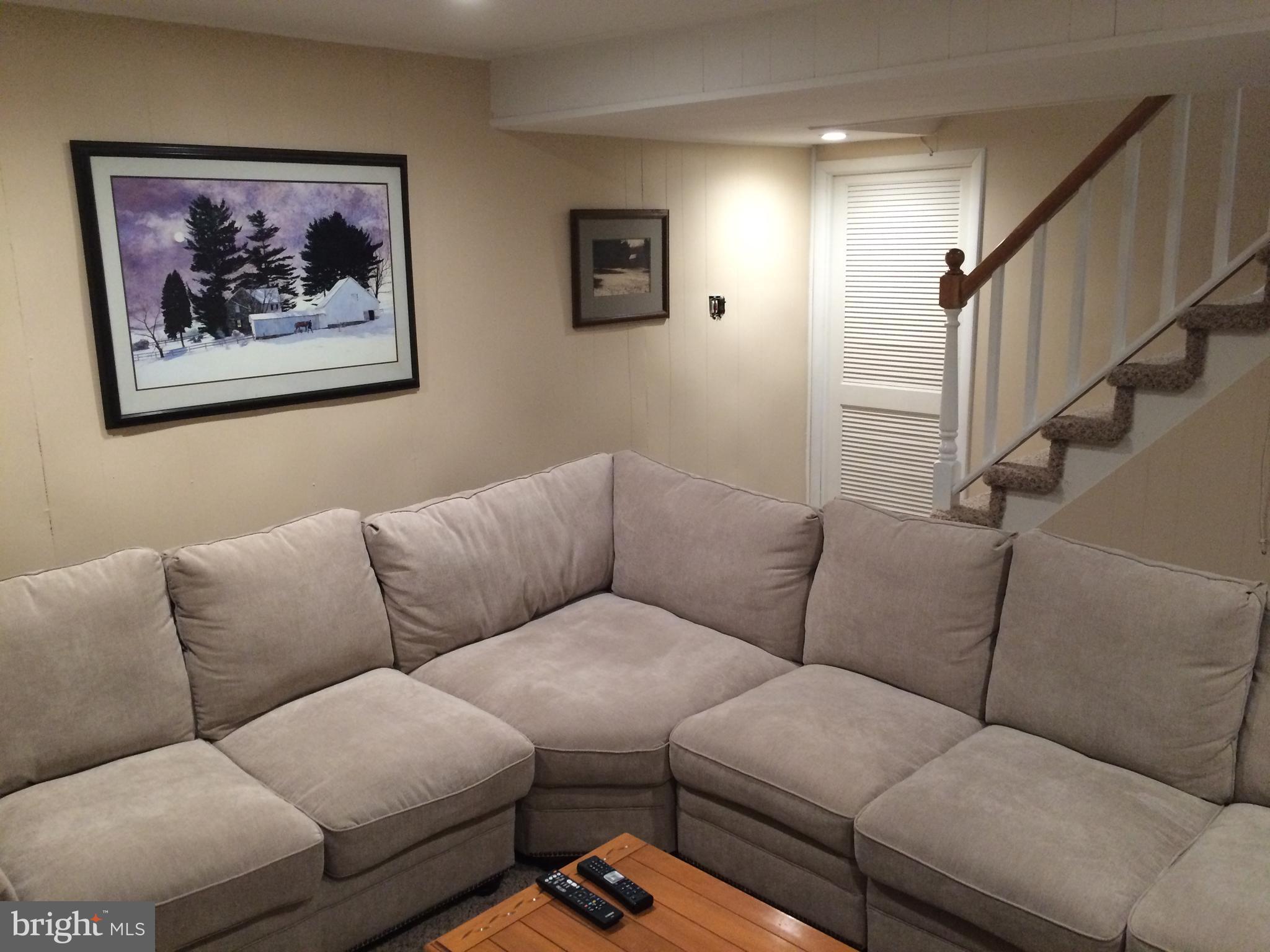 124 Lewis Road Havertown, PA 19083 - Photo 13 of 19