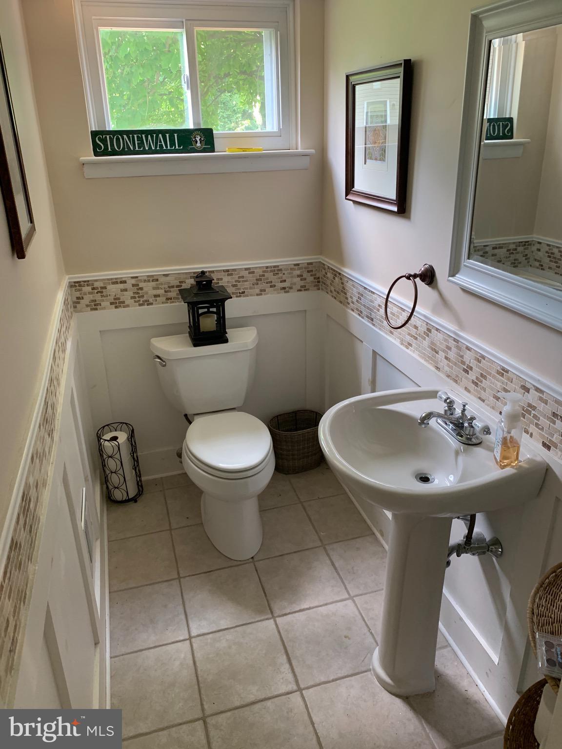 124 Lewis Road Havertown, PA 19083 - Photo 6 of 19