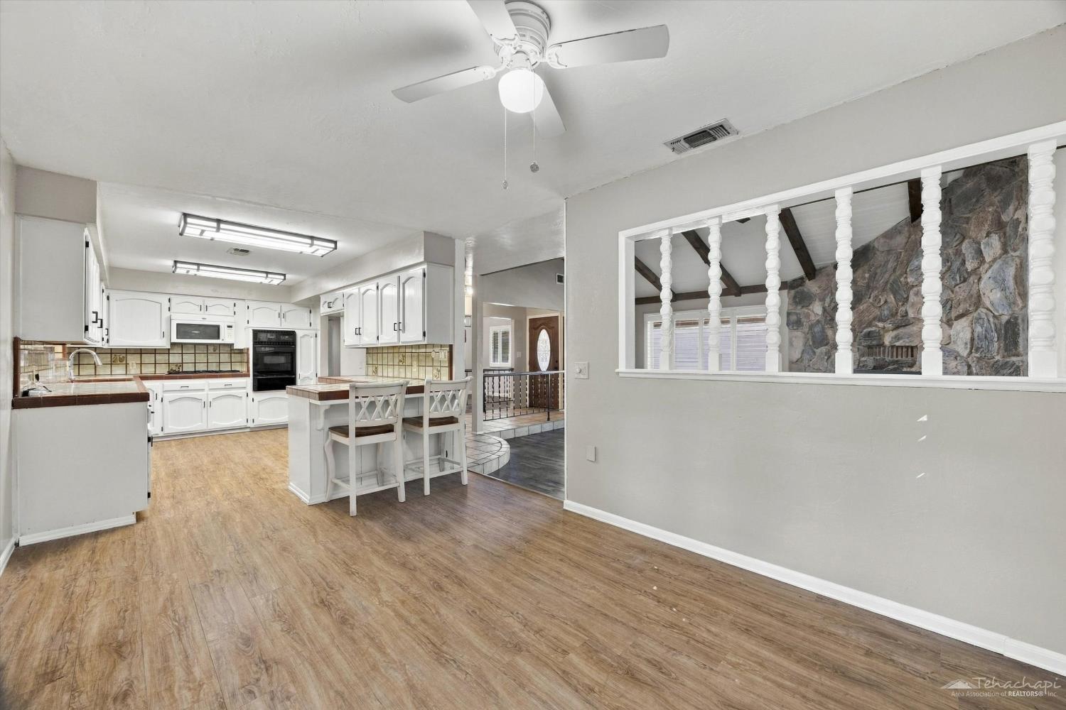 23492 Cummings Valley Road Tehachapi, CA 93561 - Photo 15 of 48 Gallery Image 15