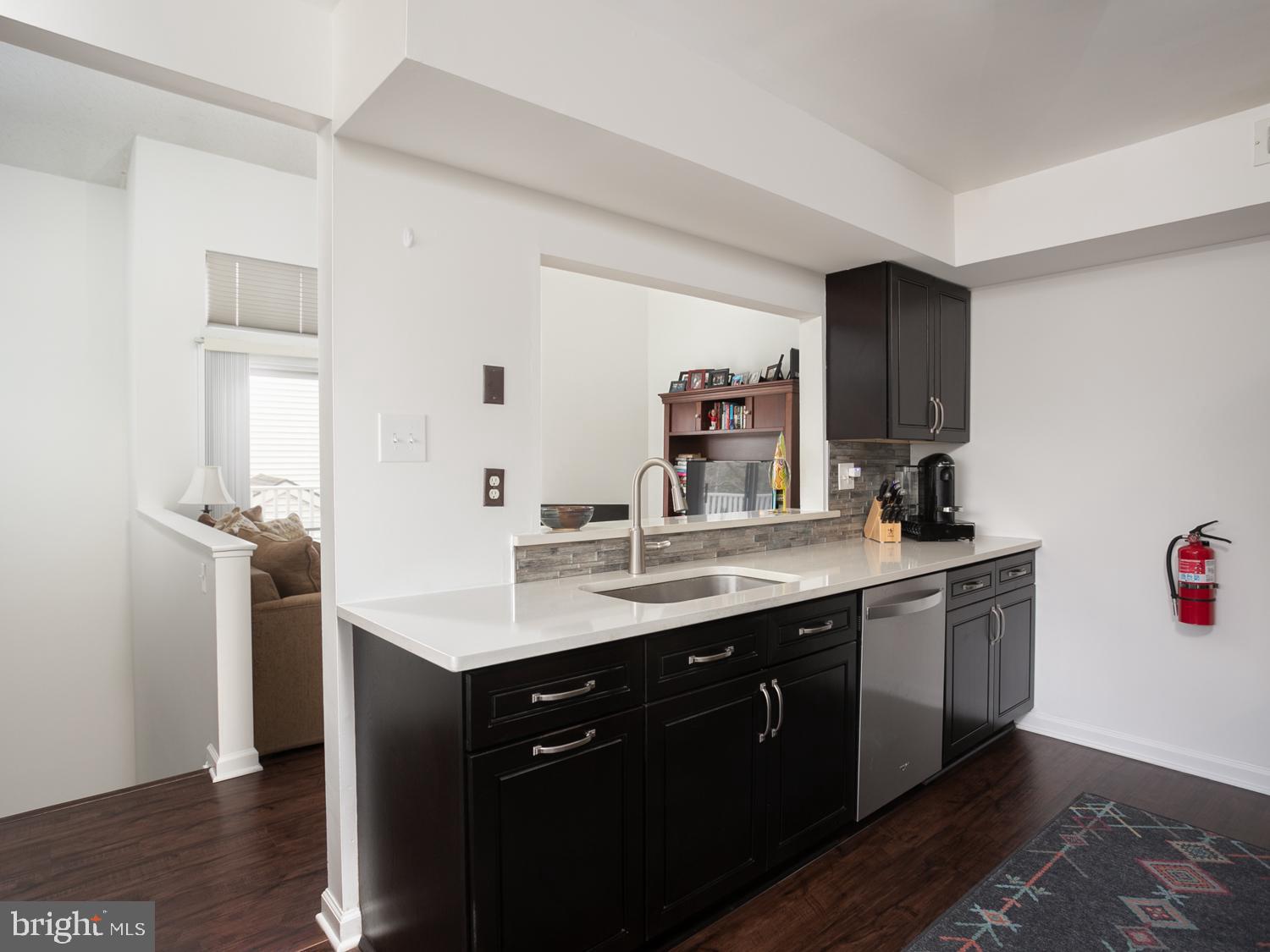 806 Gregorys Way Voorhees, NJ 08043 - Photo 7 of 19