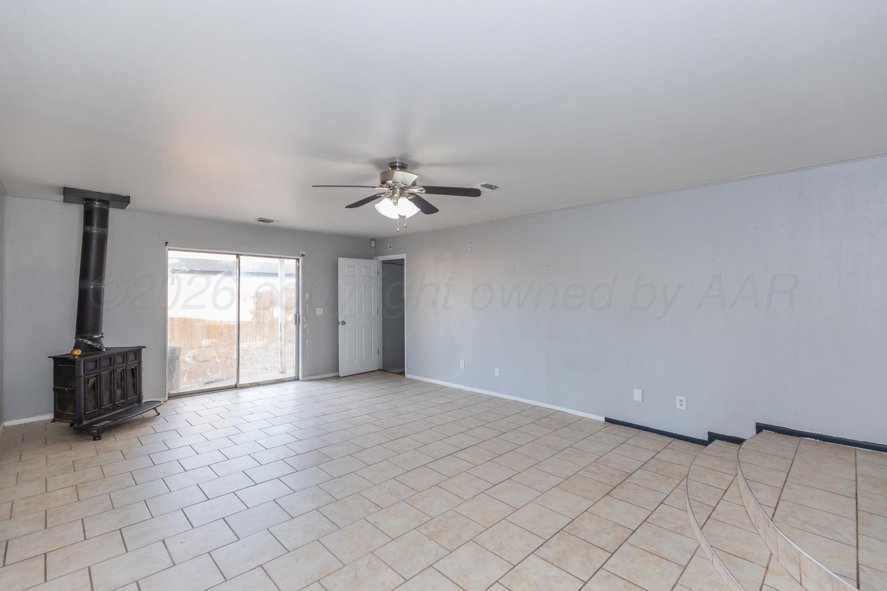 4110 South Lipscomb Street Amarillo, TX 79110 - Photo 16 of 36 DEN VIEW 3