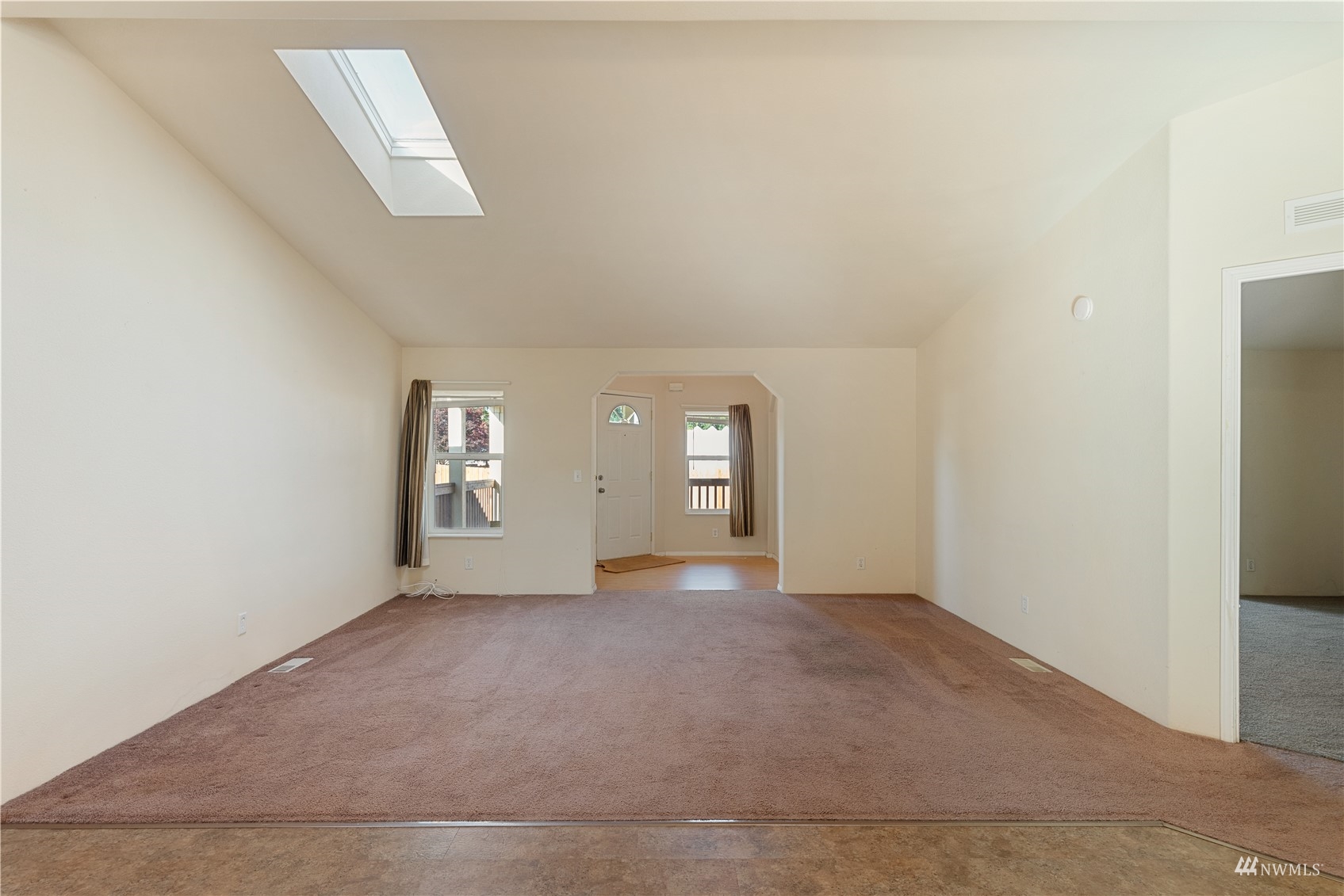 23113 East Jones Road Sedro-Woolley, WA 98284 - Photo 4 of 31 Gallery Image 4