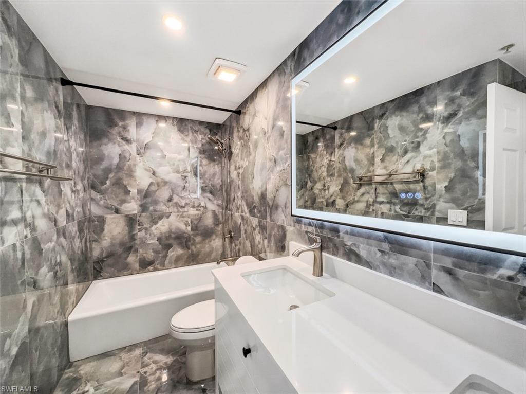 1235 Reserve Way, Unit 5 Naples, FL 34105 - Photo 20 of 38