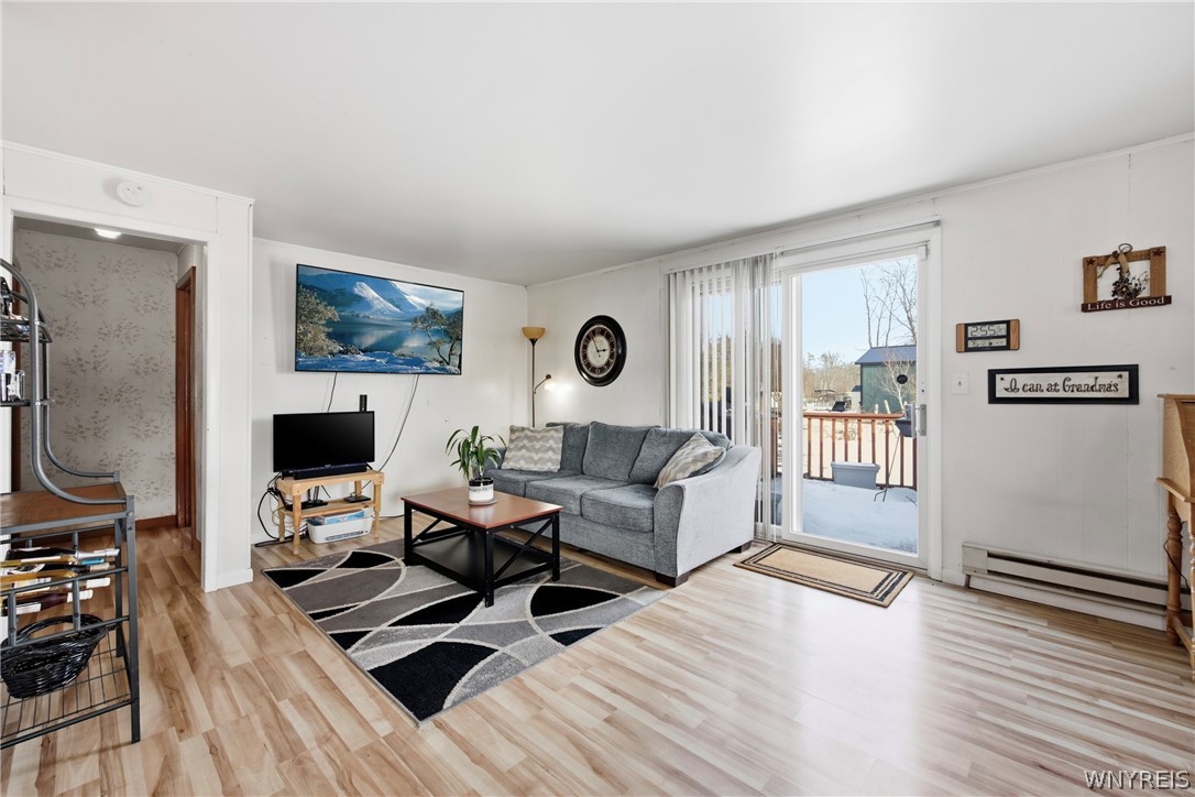 3323 New Road Wilson, NY 14131 - Photo 6 of 25 slider to deck for grilling!