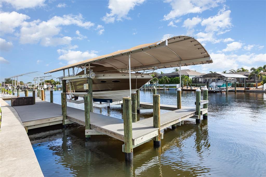 5108 Commonwealth Road Palmetto, FL 34221 - Photo 20 of 31 a ocean view with sitting space and lake view