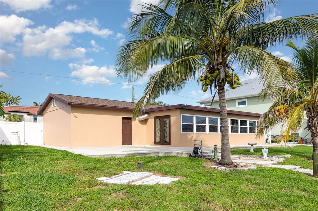 5108 Commonwealth Road Palmetto, FL 34221 - Photo 23 of 31 a view of a yard with a house