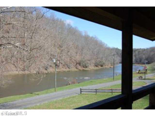 1102 Albert Phipps Road Crumpler, NC 28617 - Photo 3 of 15 View.