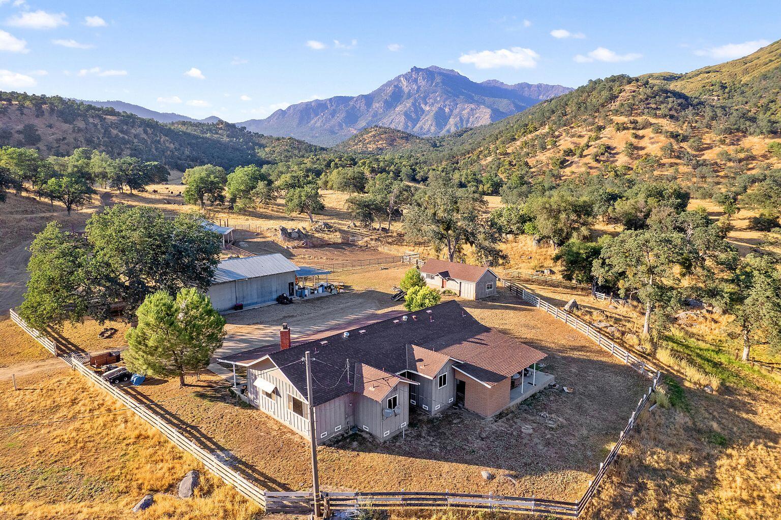 44223 Balch Park Road Springville, CA 93265 - Photo 26 of 110 14