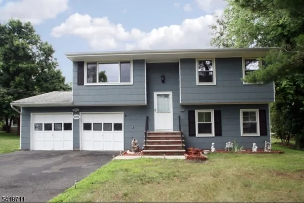 $625,000 | 160 Stratton Street South, Piscataway, NJ 08854