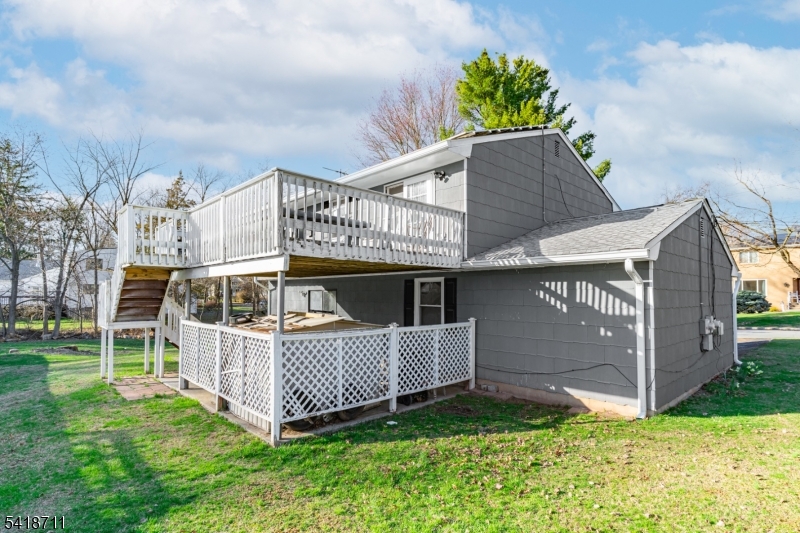 160 Stratton Street South Piscataway, NJ 08854 - Photo 11 of 32