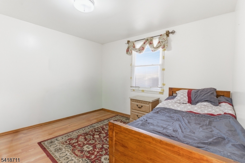 160 Stratton Street South Piscataway, NJ 08854 - Photo 29 of 32