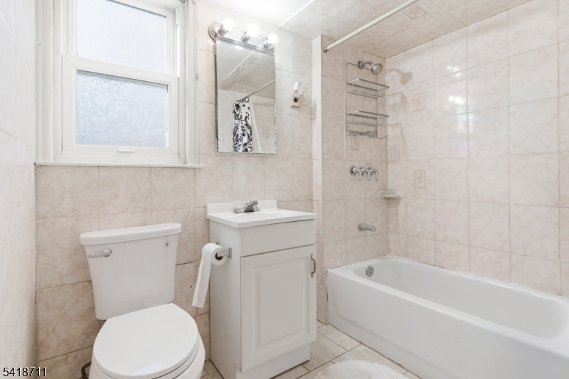 160 Stratton Street South Piscataway, NJ 08854 - Photo 31 of 32